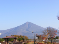 磐梯山です。紅葉も綺麗